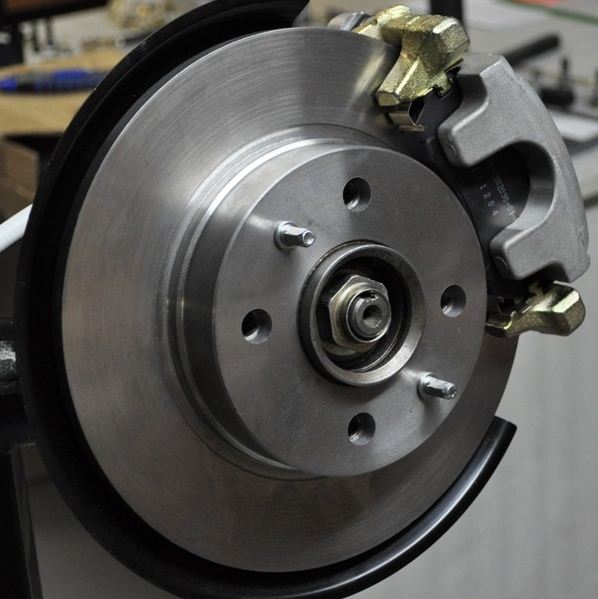 Конструкция задних дисковых тормозов переднеприводных автомобилей ВАЗ